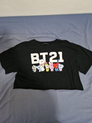 Camiseta Crop BT21 / BTS Personajes