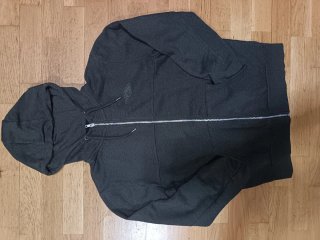 Sudadera con Capucha y Cremallera Negra