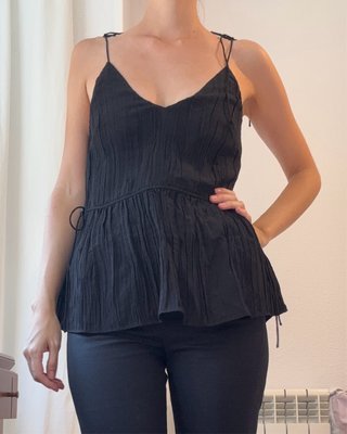 Top Fiesta Plisado ARKET Negro Talla 32