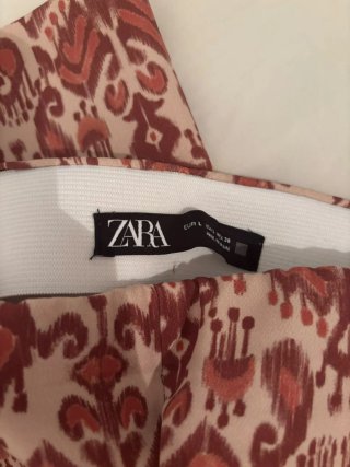 Pantalones Zara Estampados