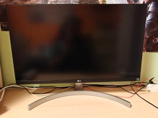Monitor LG 27 4K UHD IPS HDR FreeSync