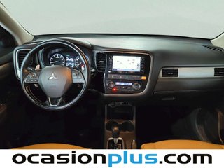 Mitsubishi Outlander 200 MPI Motion 2WD CVT 110 kW (150 CV)