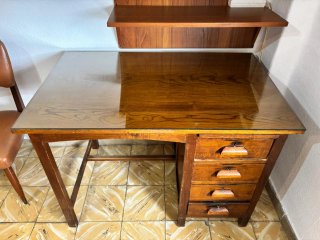Escritorio Vintage de Madera