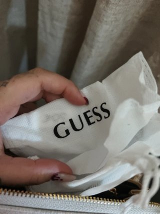 Monedero Tarjetero Guess Blanco