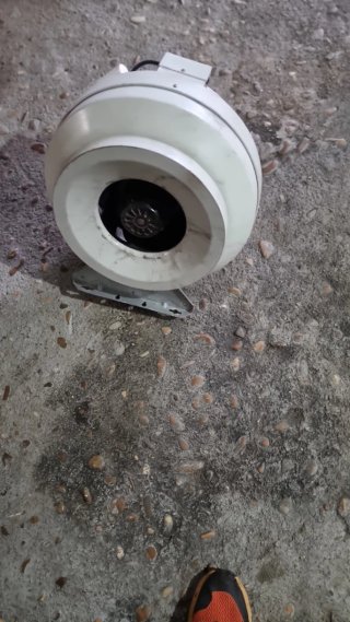 Extractor de aire industrial