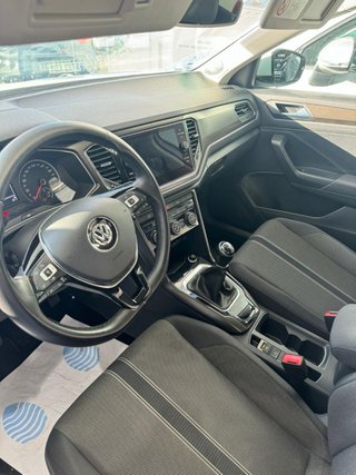 Volkswagen T-Roc 2019