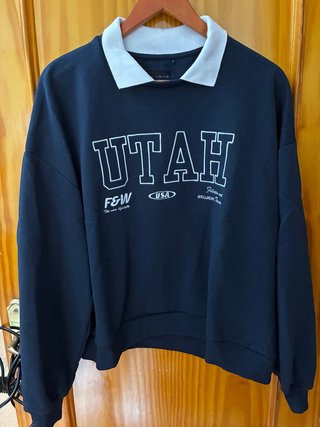 Sudadera Azul marina con Cuello Blanco Talla XL