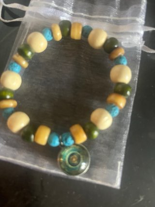 Pulsera Artesanal con Abalorios