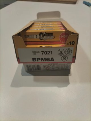 Pack 10 Bujías NGK BPM6A