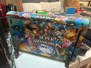 Nintendo Wii U 32GB con mandos y accesorios