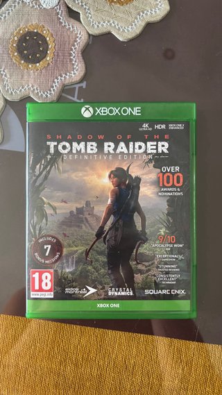 Xbox One con 3 mandos y 4 juegos
