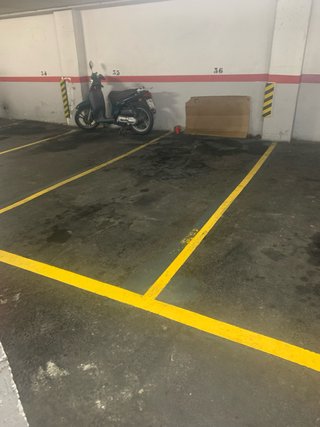 Parking c/ rovellat