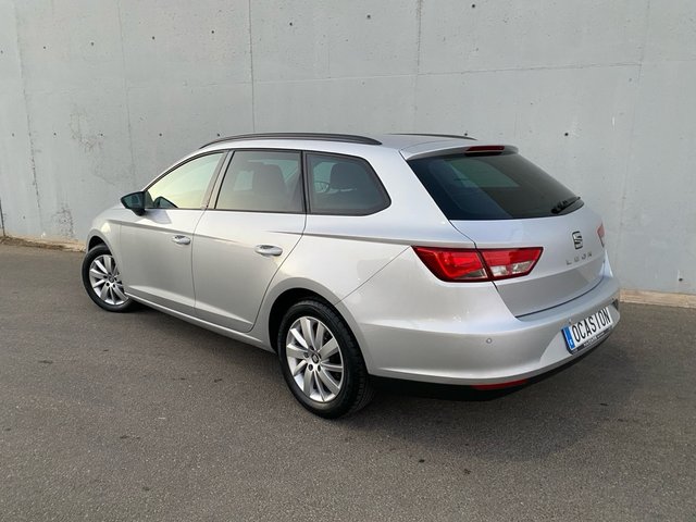 SEAT Leon 2017 modelo connect full impecable