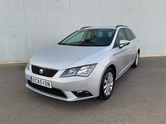 SEAT Leon 2017 modelo connect full impecable
