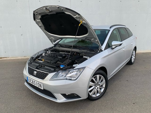 SEAT Leon 2017 modelo connect full impecable
