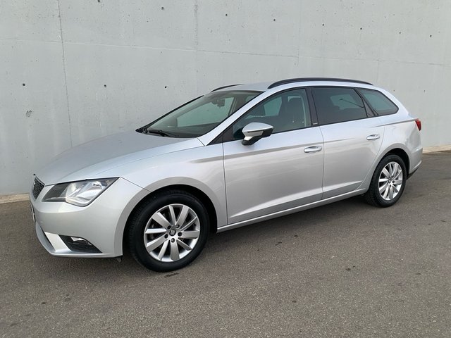 SEAT Leon 2017 modelo connect full impecable