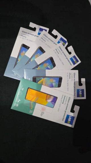 Confezione da 5 proteggi schermo in vetro per cellulari