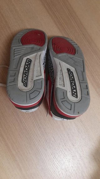 Zapatillas niño Nike Air Jordan talla 37,5