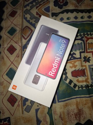 Scatola Xiaomi Redmi Note 9 Pro + Custodia