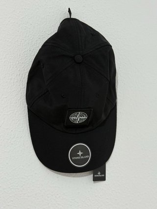Gorra Stone Island Negra