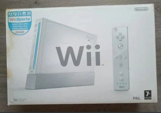 Nintendo Wii Blanca+Caja+Wii Fit+8 Juegos+Alfombra