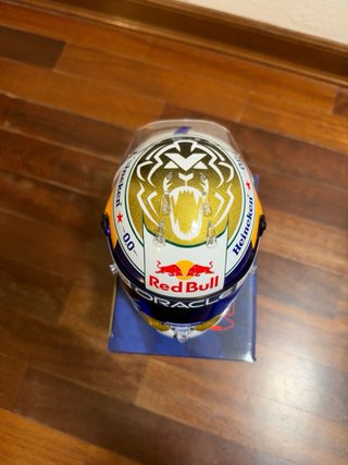 Casco Verstappen Red Bull Brasile 2025 Ed.Limitata