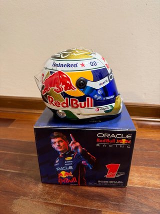 Casco Verstappen Red Bull Brasile 2025 Ed.Limitata