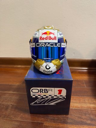 Casco Verstappen Red Bull Brasile 2025 Ed.Limitata