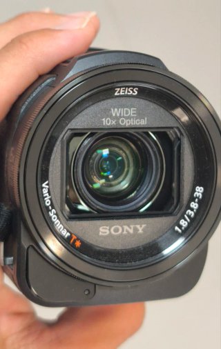 Videocámara Sony Handycam FDR-AX33 4K