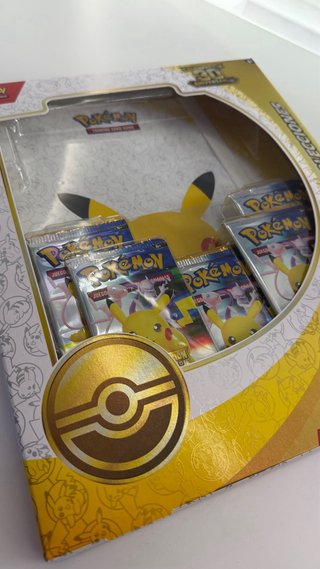 Album Pokemon 30 Aniversario