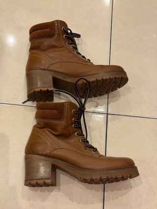Botas Aldo de Salto Alto com Cordões