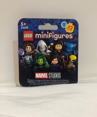 Minifigura Moon Knight LEGO Marvel Studios