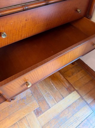 2 Muebles libreria secreter madera y bambu