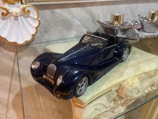Coche de juguete Morgan azul