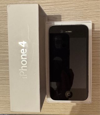 iPhone 4 + Caja Negro No batería ni cargador