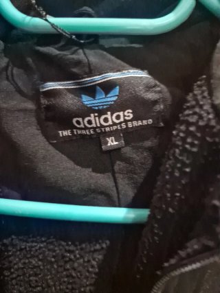 Sudadera adidas Negra
