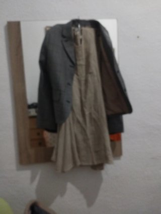 Americana Zara y Vestido Beige Talla M