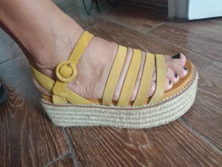 Sandalias Plataforma Amarillas Talla 38 nuevas
