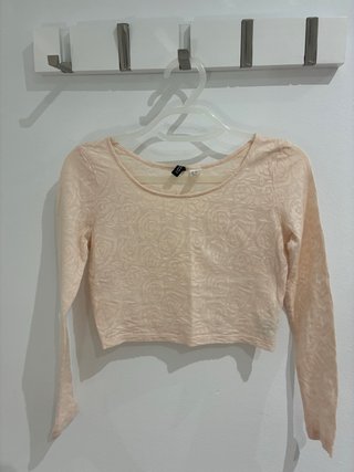 Top de encaje manga larga rosa pastel