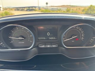 Peugeot 2008 ano 2018 1.2 gasolina 130 caballos
