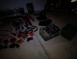 Lote de piezas y herramientas de jardinería