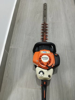 Cortasetos Stihl HS 82 T