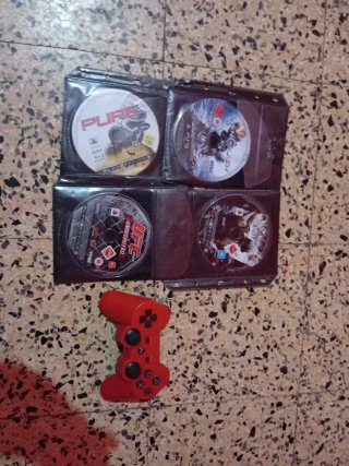 Pack 4 Juegos PS3 y Mando Rojo