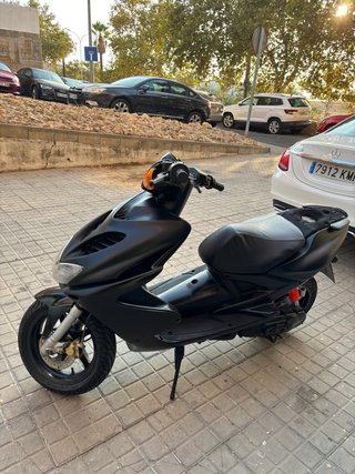 Yamaha Aerox r
