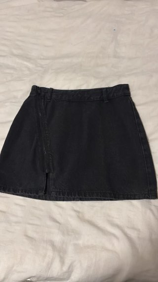 Falda vaquera Pull&Bear negra