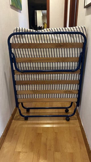 Cama supletoria plegable con colchón A recoger