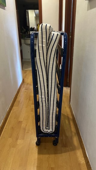 Cama supletoria plegable con colchón A recoger