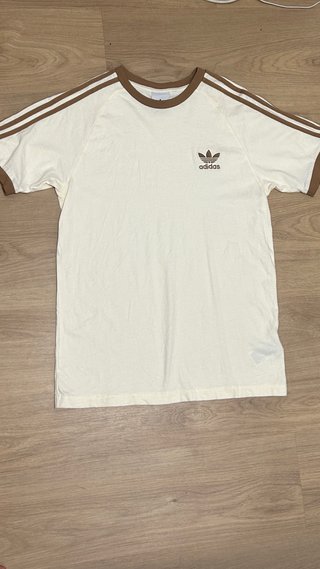 Camiseta Adidas Beige