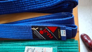 Cinturones Artes Marciales Niños (2€ cada uno)