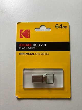 Pendrive Kodak USB 2.0 64GB Mini Metal